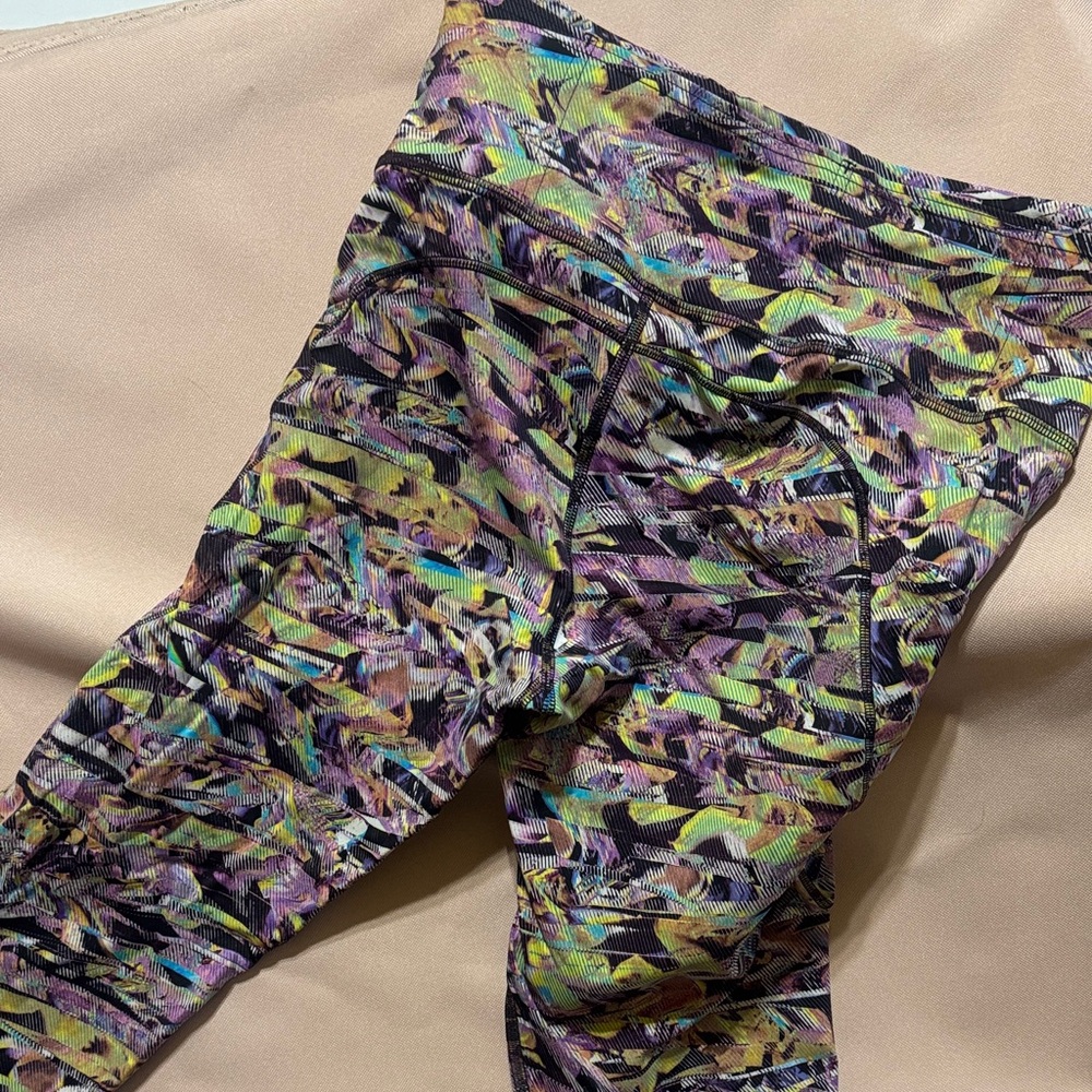 Lulu SeaWheeze Fast&Free 10 Capri Leggings - Picture 3 of 3
